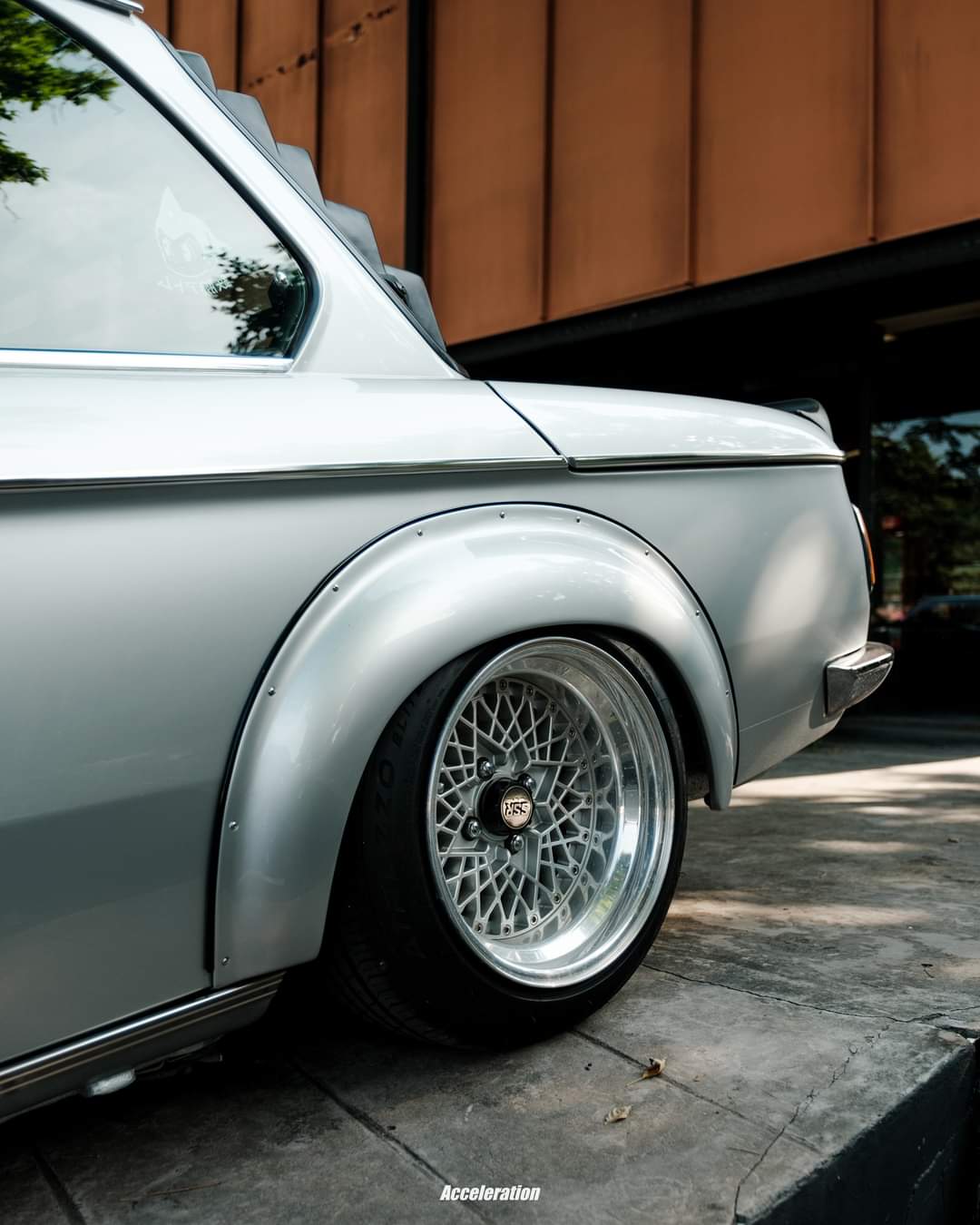 Turbocharged BMW 2002 Turbo Tribute