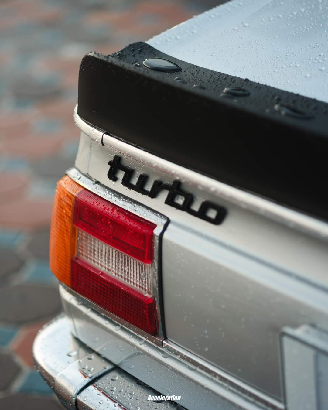 Turbocharged BMW 2002 Turbo Tribute